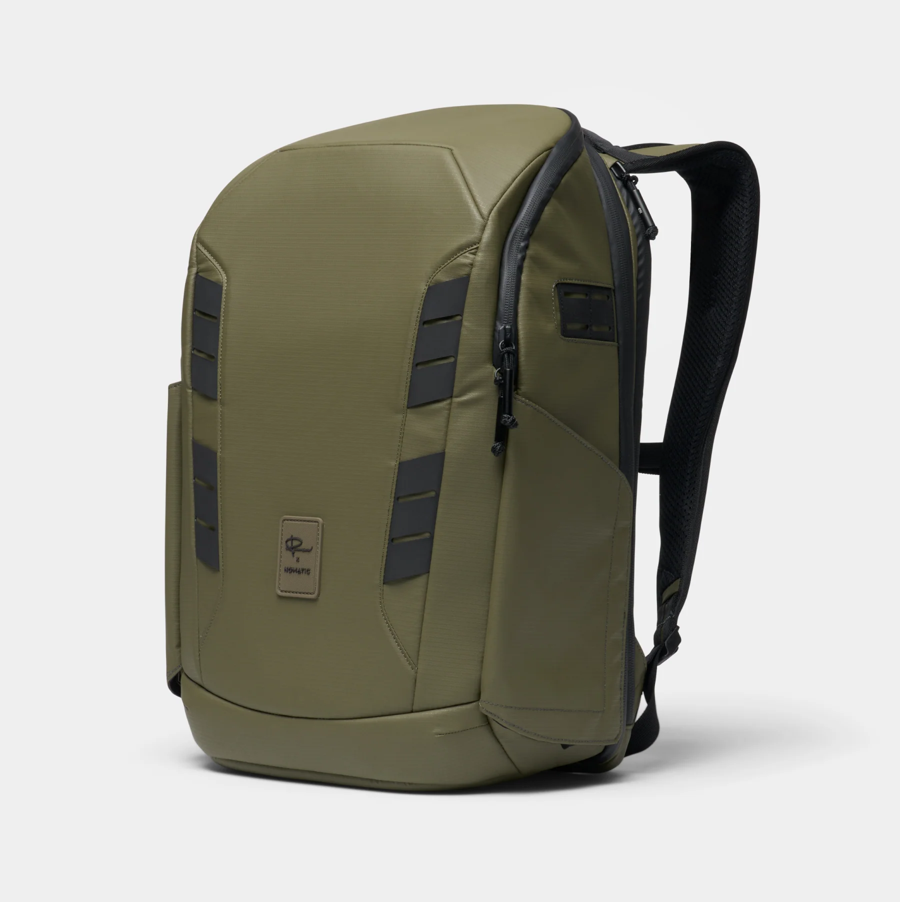 McKinnon Camera Pack 25L - Image 10